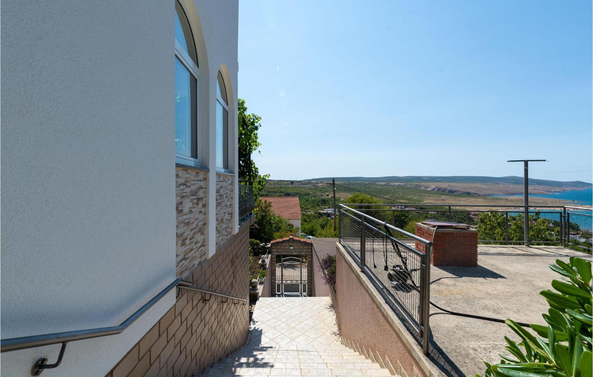 Lovely Apartment In Rovanjska With House Sea View Exterior photo